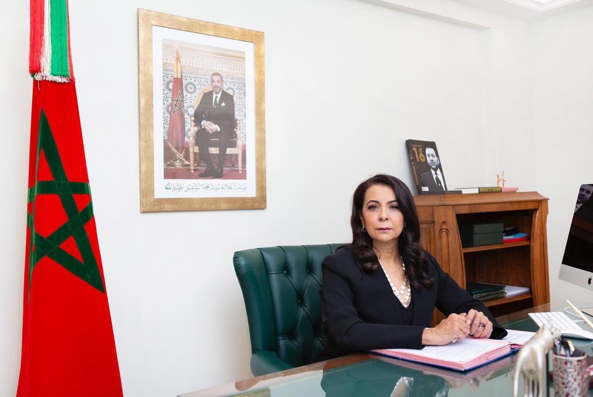 La embajadora de Marruecos regresa a España para dar por superada la crisis diplomática