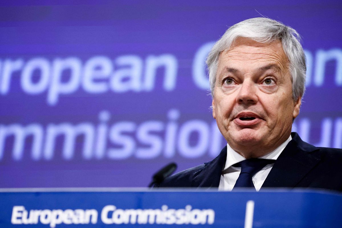 El comisario europeo de Justicia, Didier Reynders, este miércoles en la rueda de prensa que ha ofrecido en Bruselas. El comisario europeo de Justicia, Didier Reynders, este miércoles en la rueda de prensa que ha ofrecido en Bruselas.