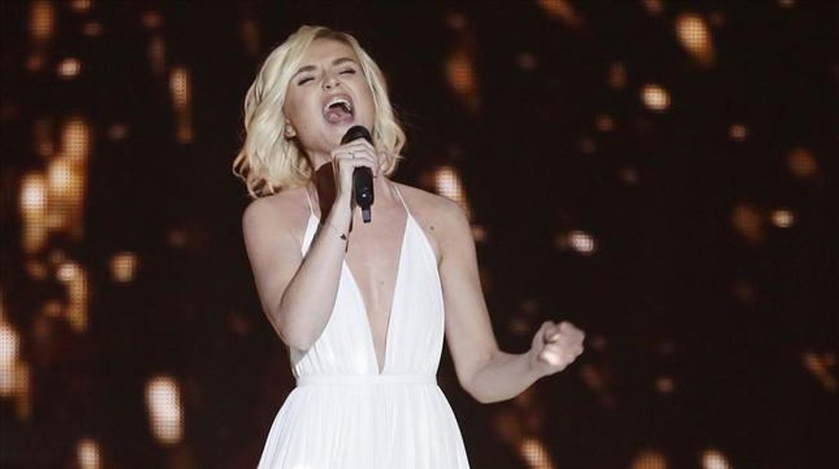 La rusa Polina Gagarina, en la primera semifinal de Eurovisión. La rusa Polina Gagarina, en la primera semifinal de Eurovisión.