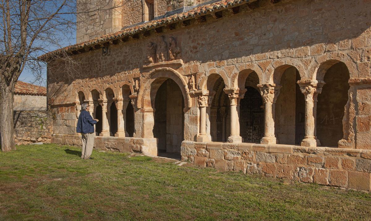 Cámaras y alarmas en las iglesias de la España vaciada para evitar robos y expolios