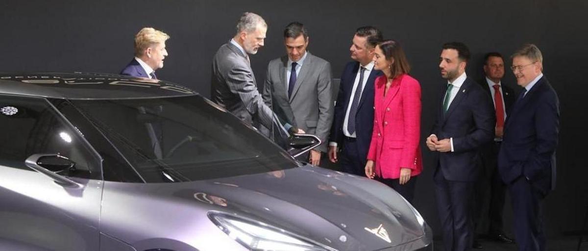 Felipe VI y Sánchez presiden el inicio de la construcción de la primera gigafactoría de baterías eléctricas en España