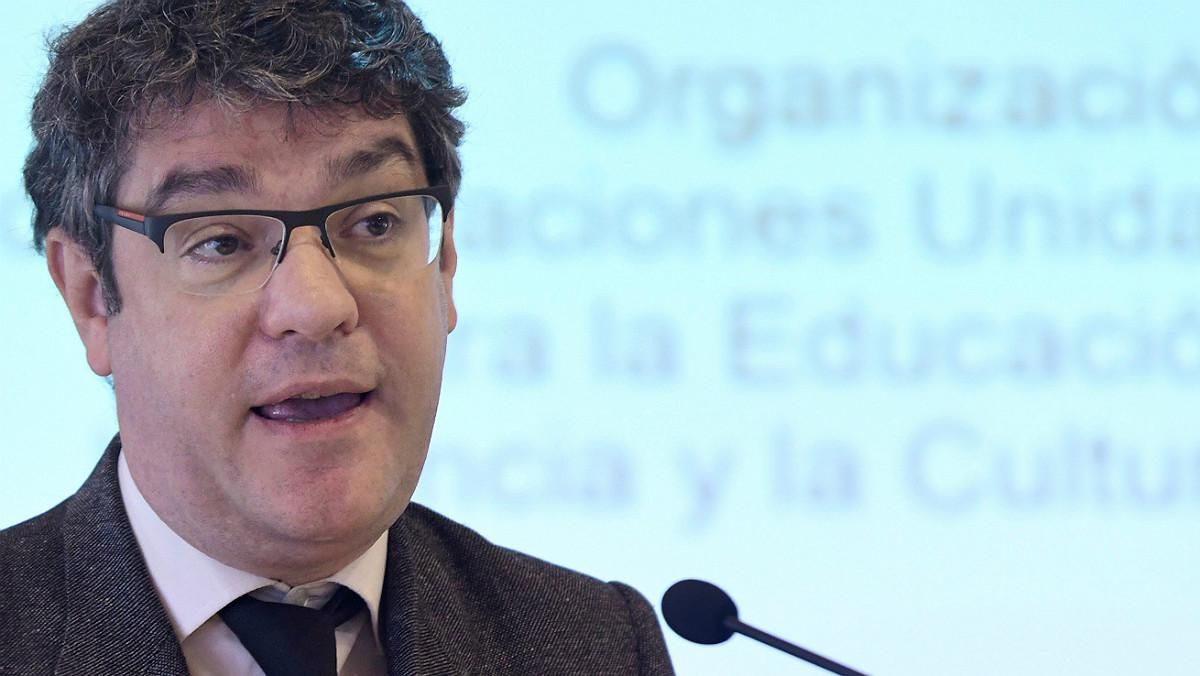 Álvaro Nadal. Álvaro Nadal.