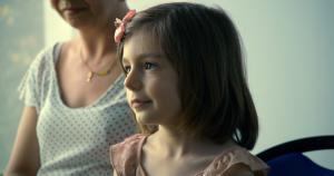 Sasha, niña trans protagonista del documental ’Una niña’, dirigido por el cineasta francés Sebastien Lifshitz.