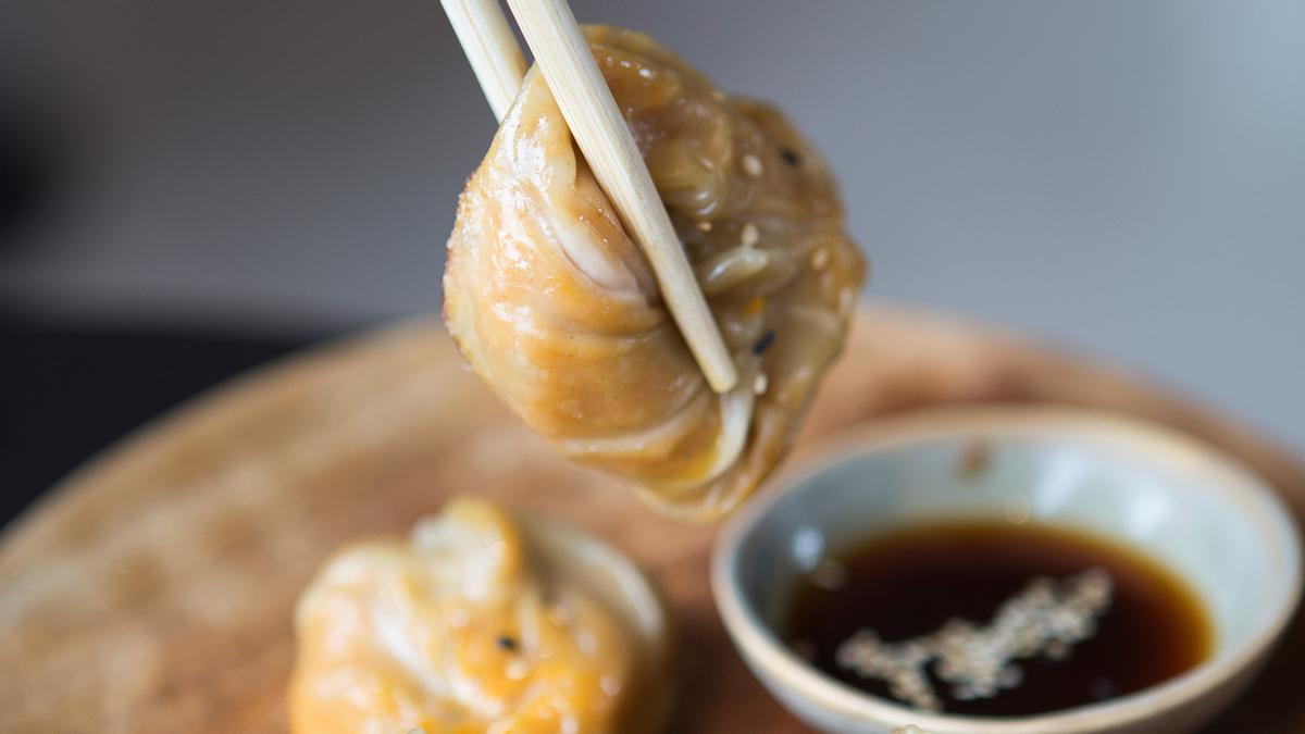 ‘Dumplings’: una manera oriental de cuinar calçots
