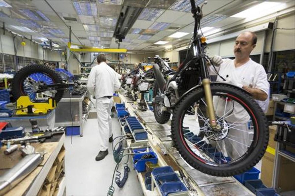 Los salarios cayeron un 1,8% en España en 2017 a pesar de la recuperación económica Los salarios cayeron un 1,8% en España en 2017 a pesar de la recuperación económica