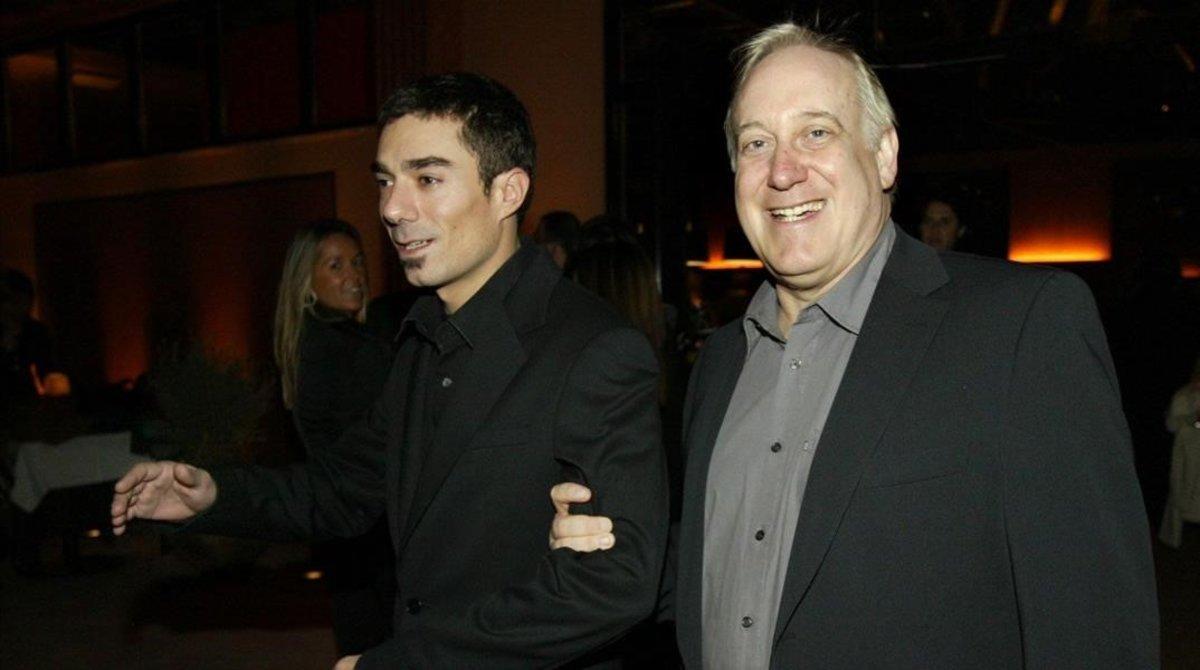 Pol Mainat y su padre, Josep Maria Mainat, en la inauguración de un restaurante en el 2004.