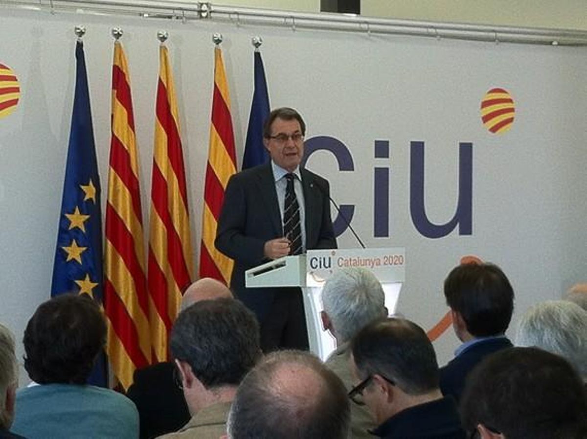 Artur Mas, en la presentación del programa electoral de CiU. Artur Mas, en la presentación del programa electoral de CiU.