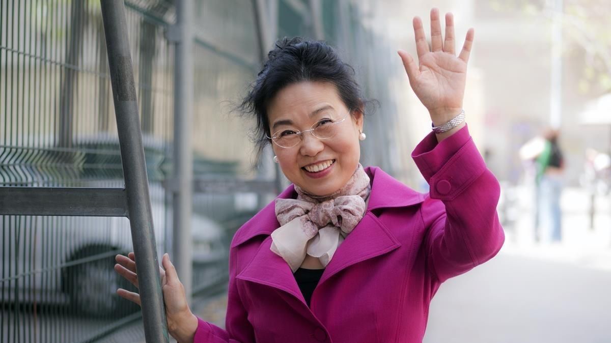 Hwang Seung Ok: "En Corea los poetas son una bendición de la vida" Hwang Seung Ok: "En Corea los poetas son una bendición de la vida"