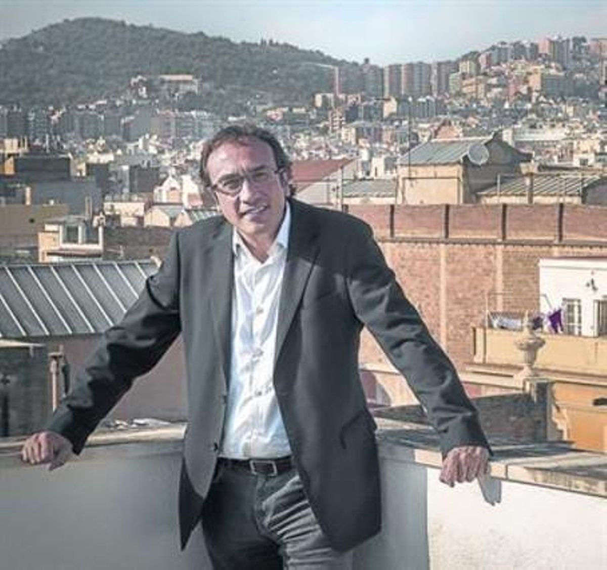 El coordinador general de CDC, Josep Rull, en la sede nacional del partido, en Barcelona. El coordinador general de CDC, Josep Rull, en la sede nacional del partido, en Barcelona.