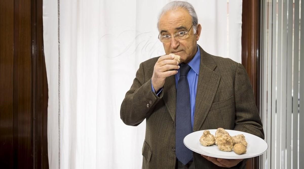 Isidre Gironès, propietario del restaurante Ca l’Isidre. Isidre Gironès, propietario del restaurante Ca l’Isidre.