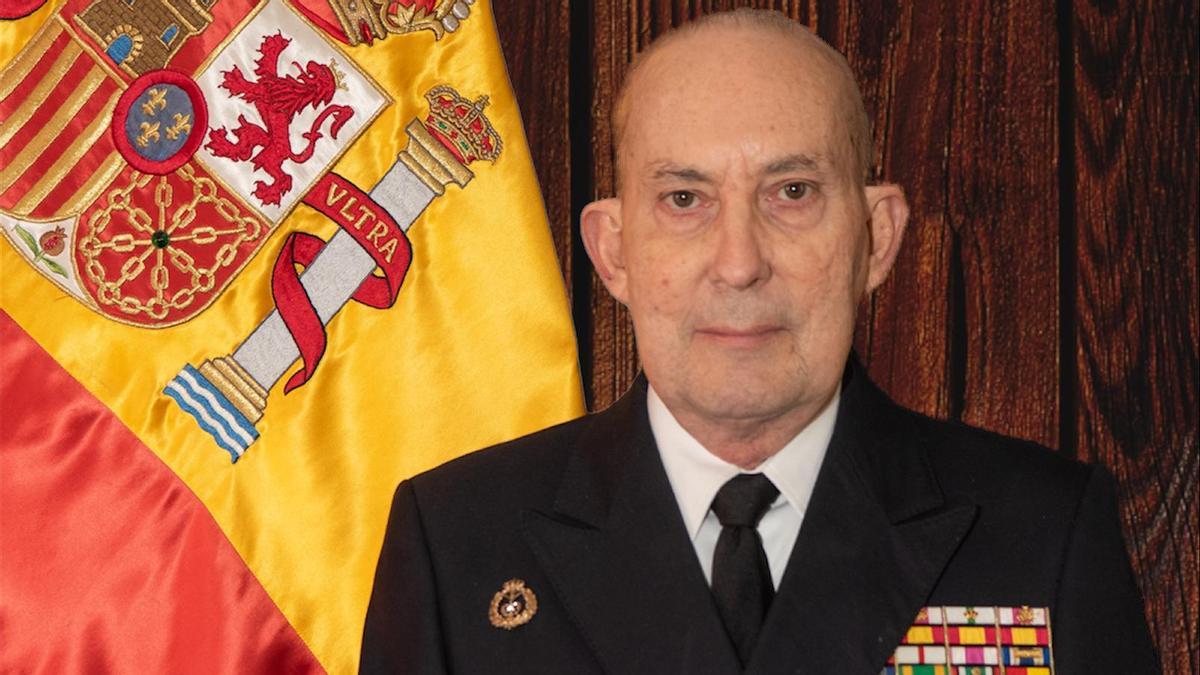 El almirante jefe del Estado Mayor de la Armada, Antonio Martorell, ha fallecido en Madrid a los 62 años. 