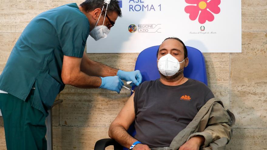 Els italians davant l'obligatori passi Covid per treballar: «Sense salut no hi ha feina» - Vimarsana News
