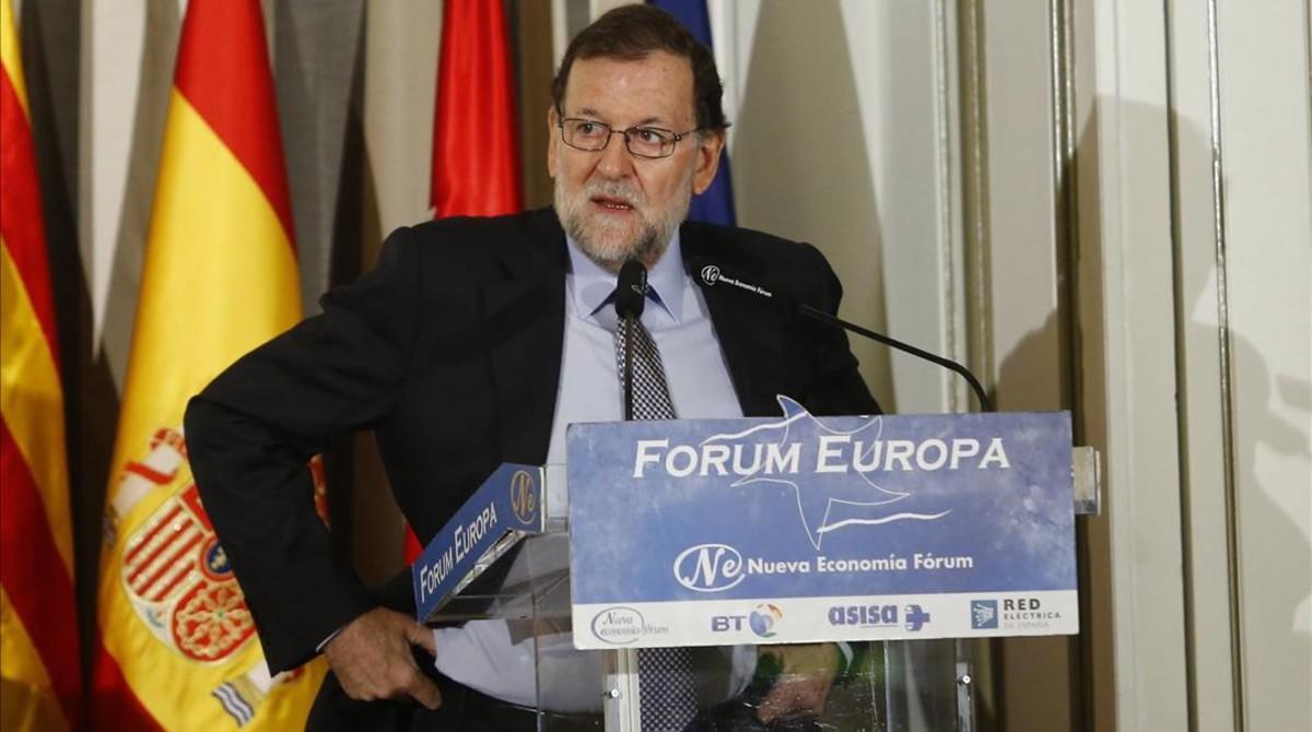 Les reaccions a la decisió del PSOE d'abstenir-se en la investidura de Rajoy, en directe