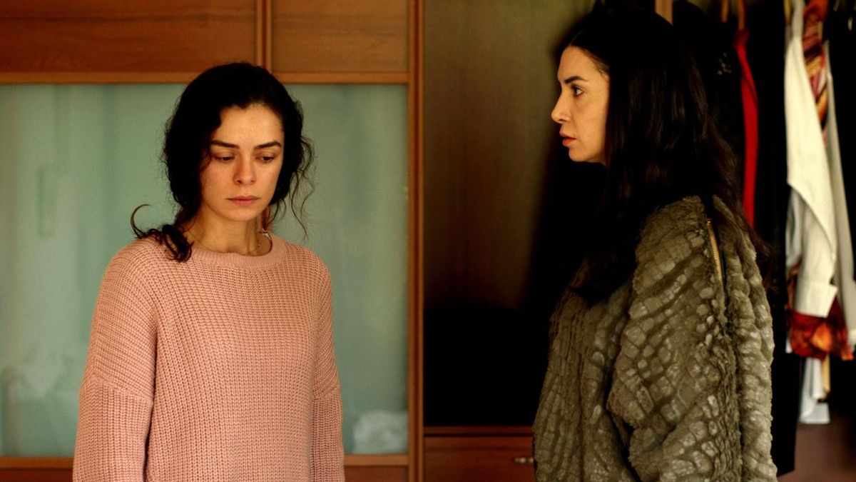 Escena del capítulo de ’Mujer’ Escena del capítulo de ’Mujer’