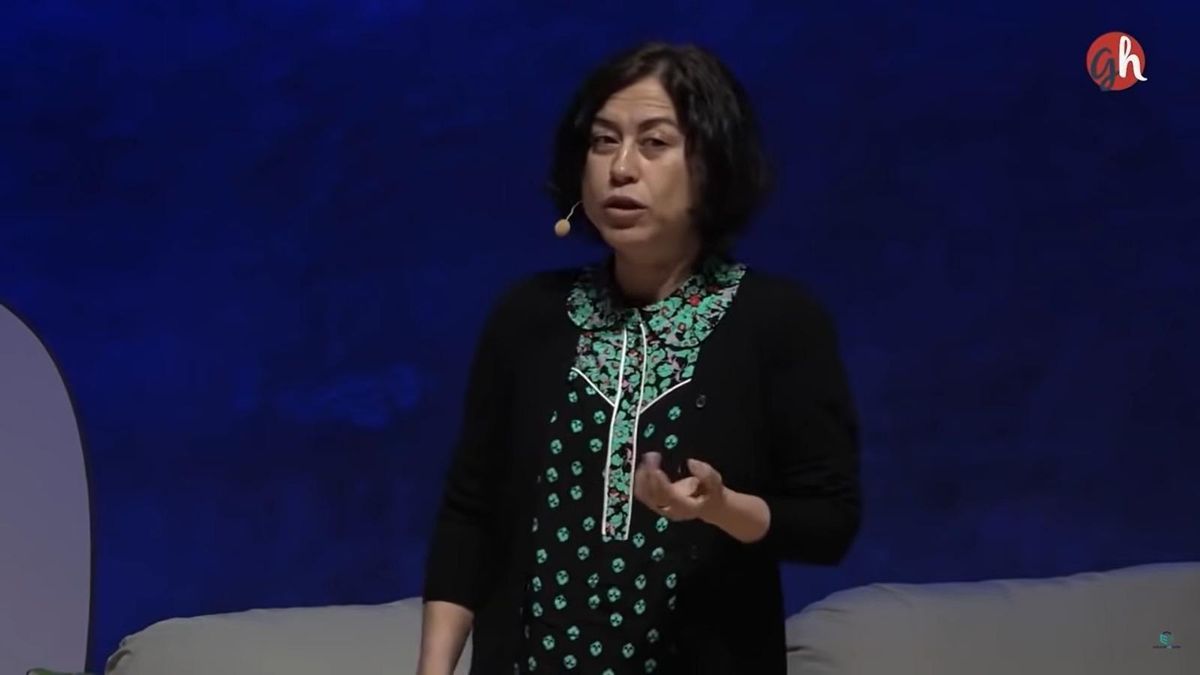 Ponencia Carmen Ruiz Repullo: Si no hay celos no es amor, y otras mentiras del amor romántico Ponencia Carmen Ruiz Repullo: Si no hay celos no es amor, y otras mentiras del amor romántico