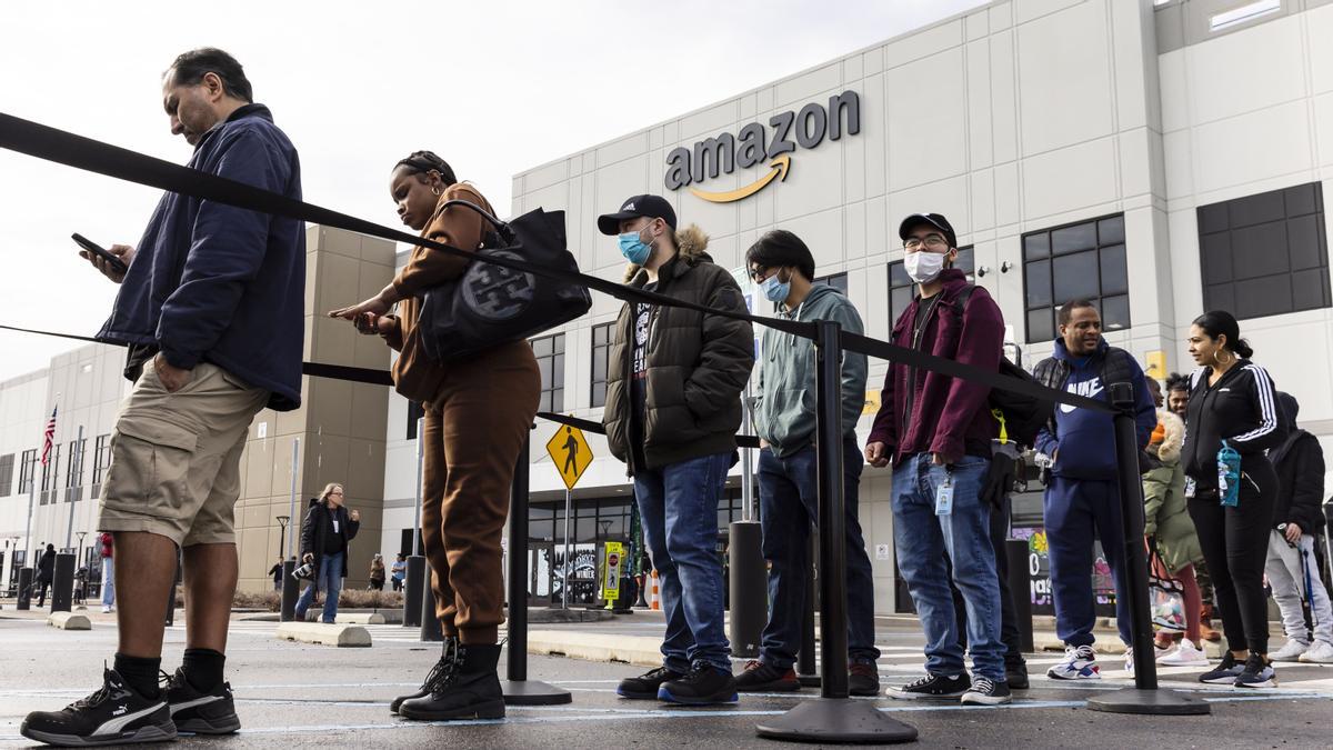 Amazon presenta una denuncia contra la formación de su primer sindicato