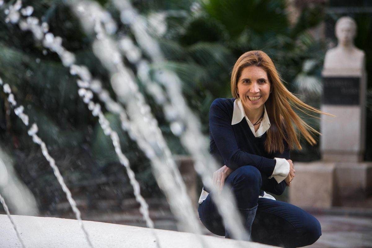 La ingeniera alicantina Nuria Oliver La ingeniera alicantina Nuria Oliver