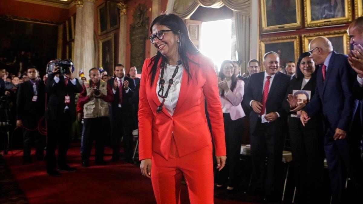 Delcy Rodríguez asiste al acto de instalacion de la ANC en Caracas este viernes. Delcy Rodríguez asiste al acto de instalacion de la ANC en Caracas este viernes.