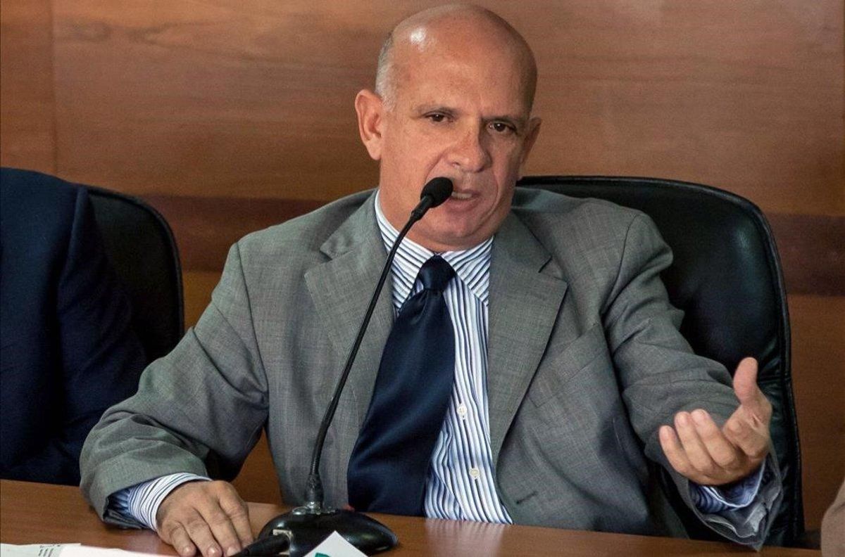 Detingut a Madrid el ‘Pollo Carvajal’, exgeneral chavista escapat i buscat per narcotraficant Detingut a Madrid el ‘Pollo Carvajal’, exgeneral chavista escapat i buscat per narcotraficant
