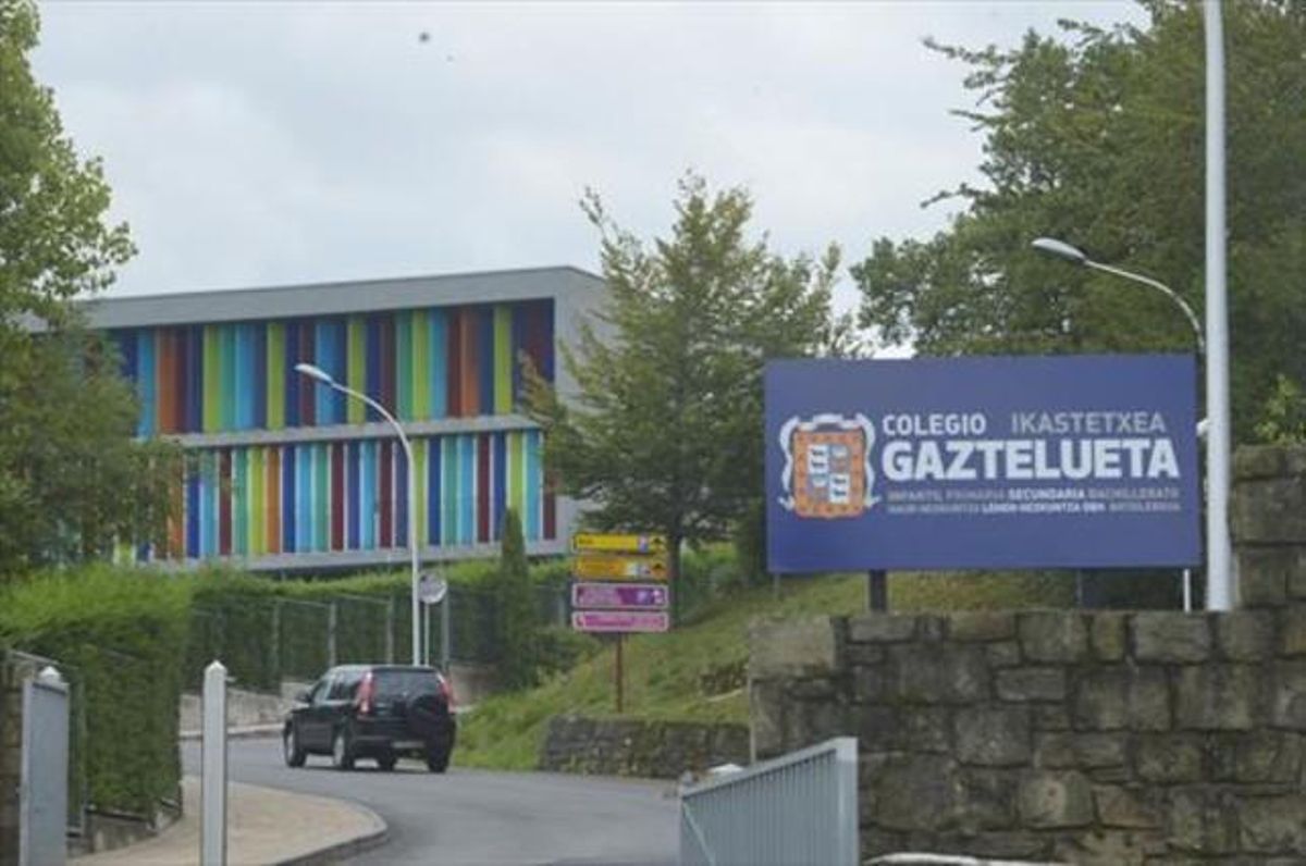 Entrada del colegio Gaztelueta, donde presuntamente ocurrieron los abusos entre el 2008 y el 2010. Entrada del colegio Gaztelueta, donde presuntamente ocurrieron los abusos entre el 2008 y el 2010.