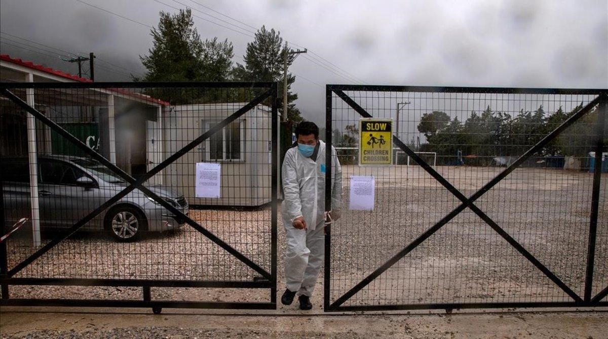 Campo de refugiados de Malakassa, en cuarentena. Campo de refugiados de Malakassa, en cuarentena.