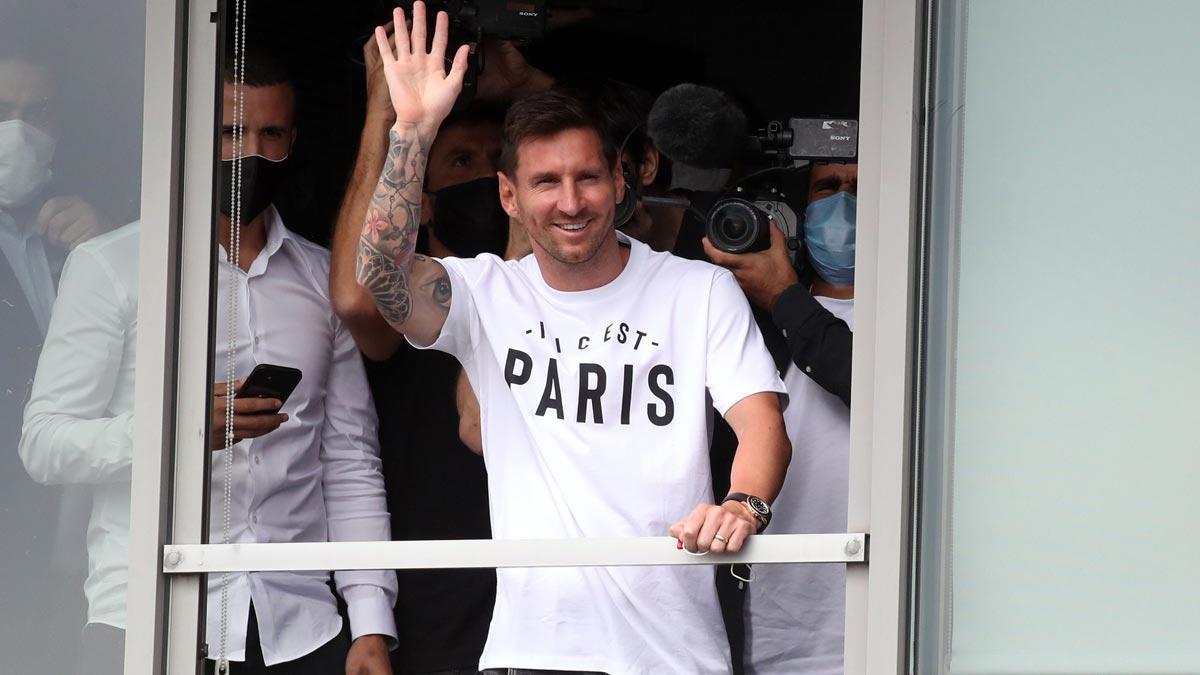 Messi, a su llegada a París tras fichar por el PSG.