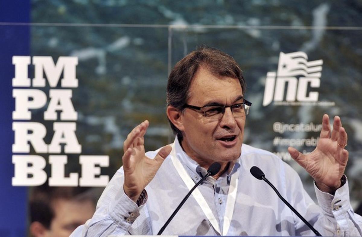 Artur Mas, durante su intervención en el congreso de las juventudes de su partido.