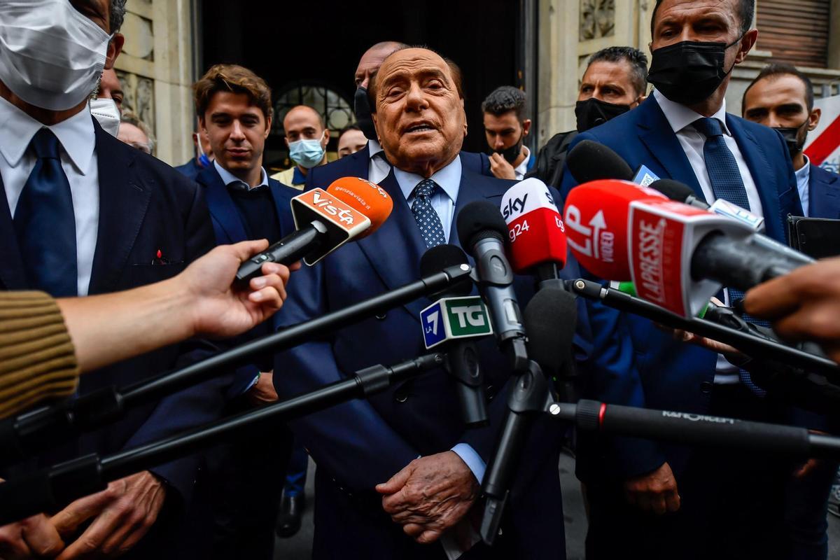 La Fiscalía italiana pide seis años de cárcel para Berlusconi por sus fiestas 'bunga bunga'