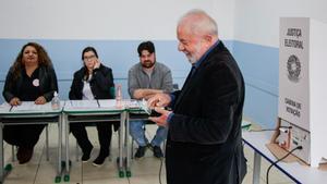 El Brasil vota amb l’interrogant d’una victòria de Lula en la primera volta