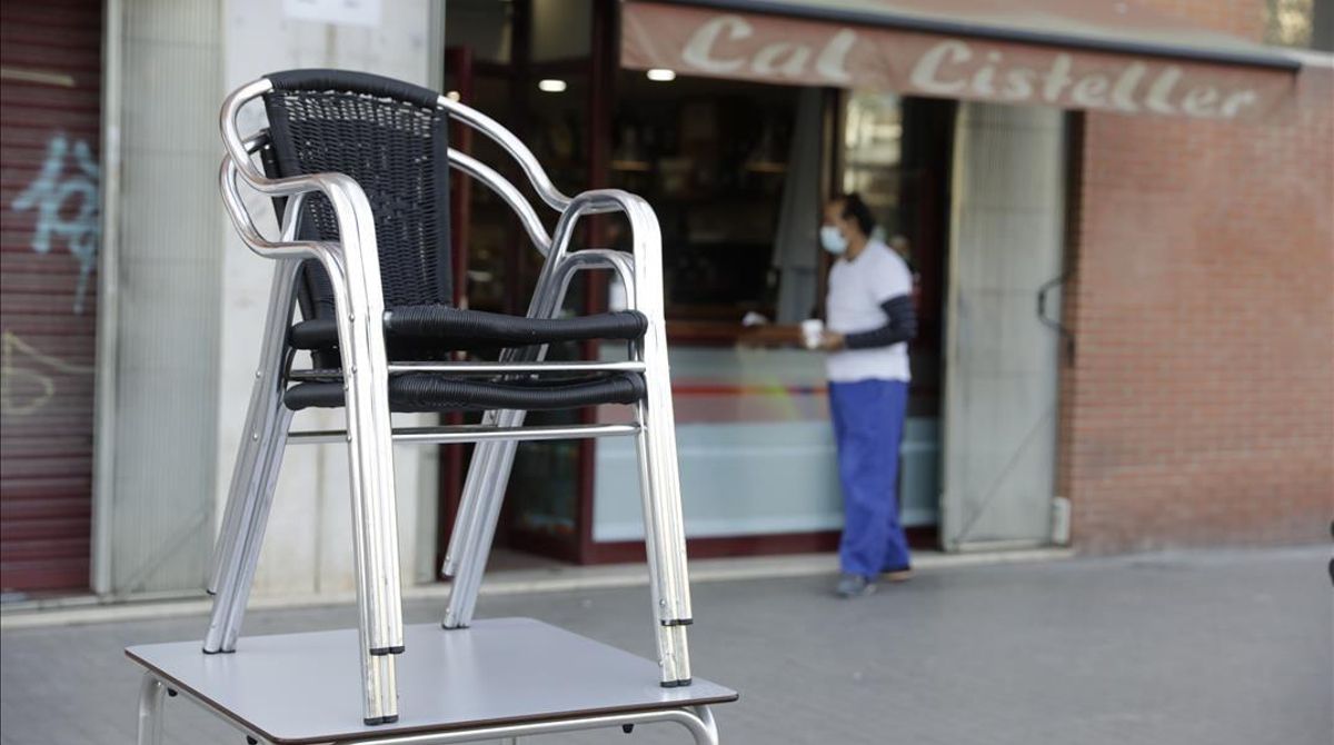 Restricciones en bares y restaurantes. Restricciones en bares y restaurantes.