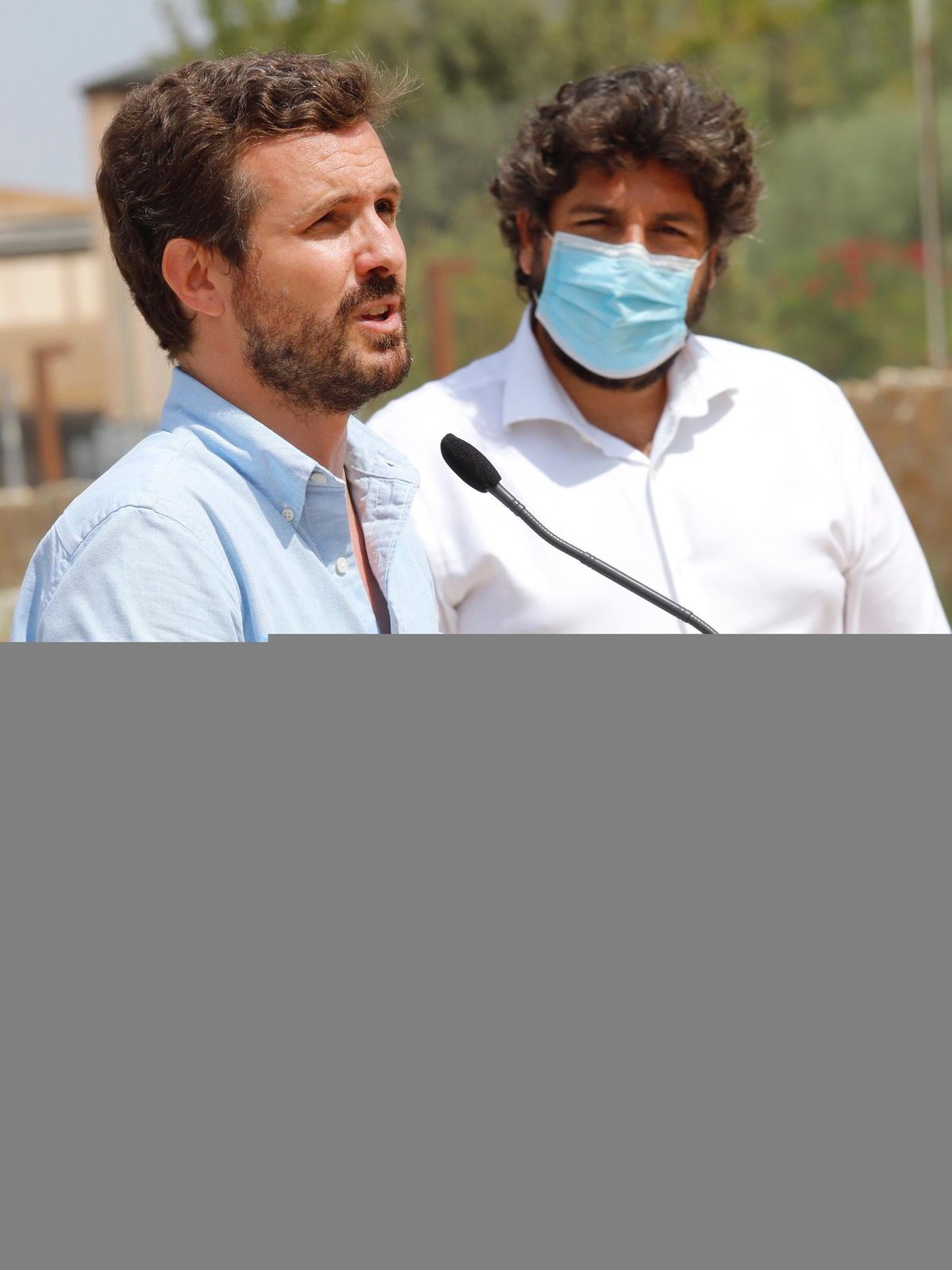 El líder del PP, Pablo Casado, durante una rueda de prensa en Jumilla, Murcia El líder del PP, Pablo Casado, durante una rueda de prensa en Jumilla, Murcia