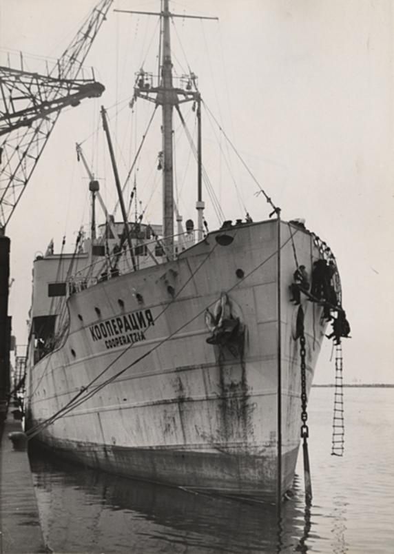 El «Kooperantzia», el barco en el que Valbuena llegó a Leningrado, tras un trasbordo en Francia E.LAGAR

