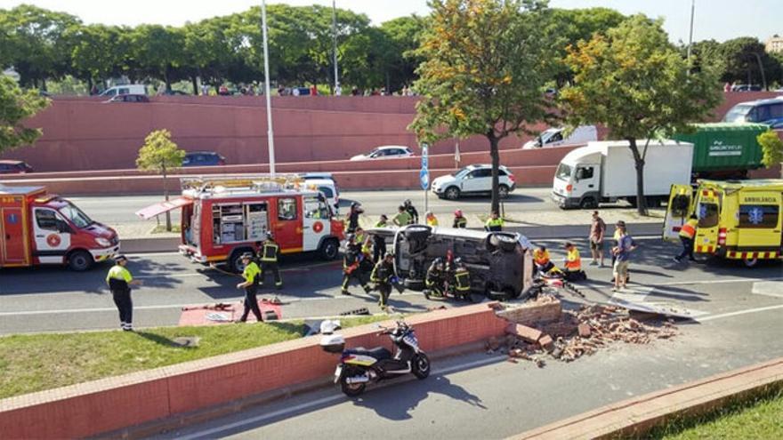 Un Accidente En La Ronda Litoral De Barcelona Causa Retenciones De ...