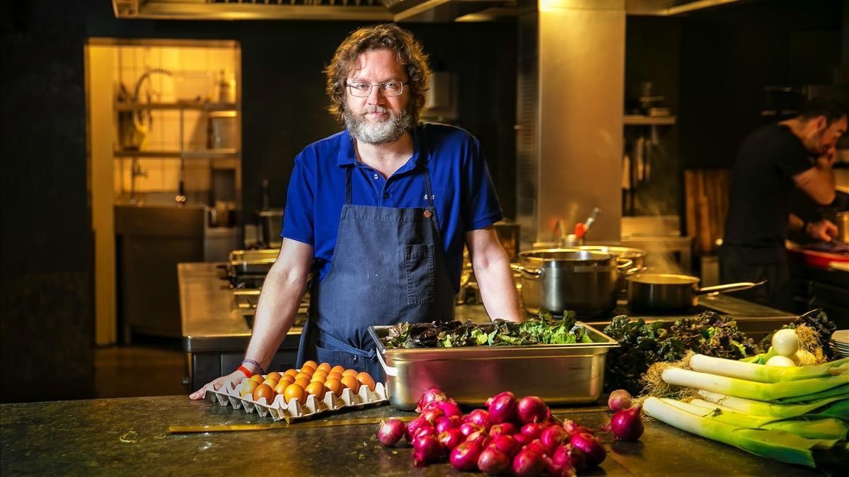 Rafa Peña, en la cocina de Gresca Bar. Rafa Peña, en la cocina de Gresca Bar.