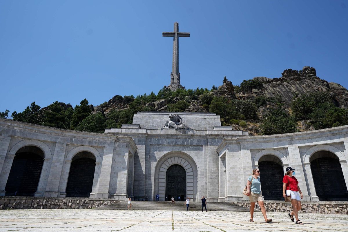 Exterior de la basílica del Valle de los Caídos, en la localidad madrileña de San Lorenzo de El Escorial, el pasado 20 de julio de 2021. Exterior de la basílica del Valle de los Caídos, en la localidad madrileña de San Lorenzo de El Escorial, el pasado 20 de julio de 2021.
