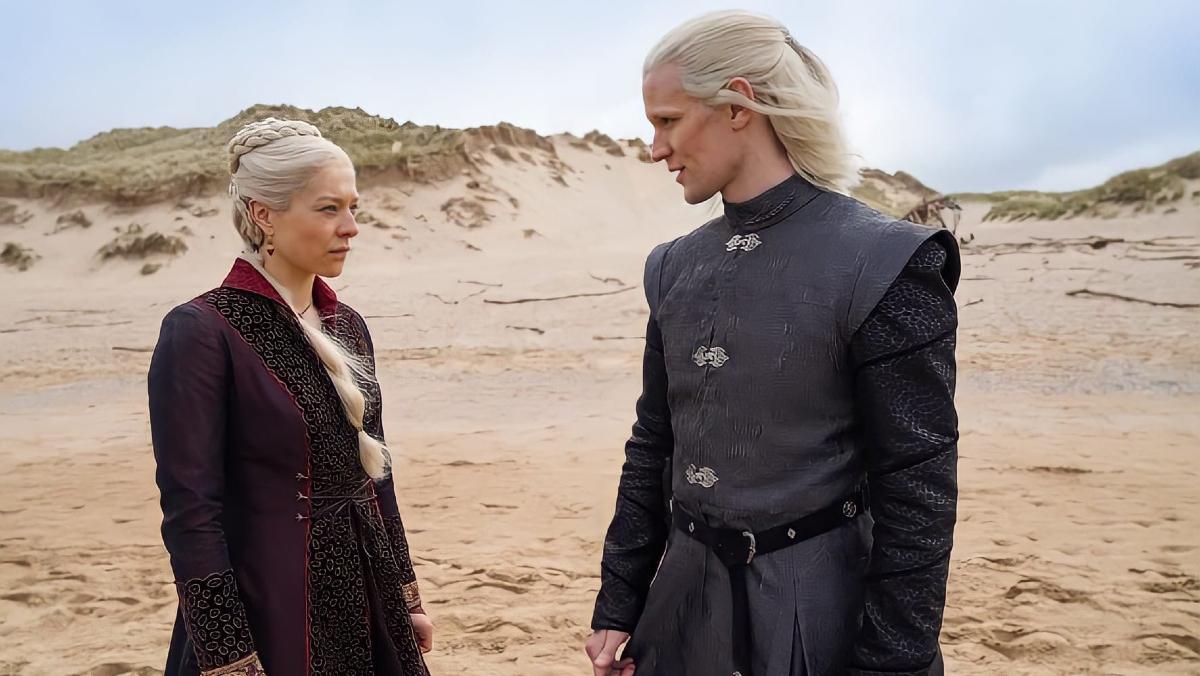 La princesa Rhaenyra (Emma D’Aracy) y el principe Daemon (Matt Smith), de la casa Targaryen. 