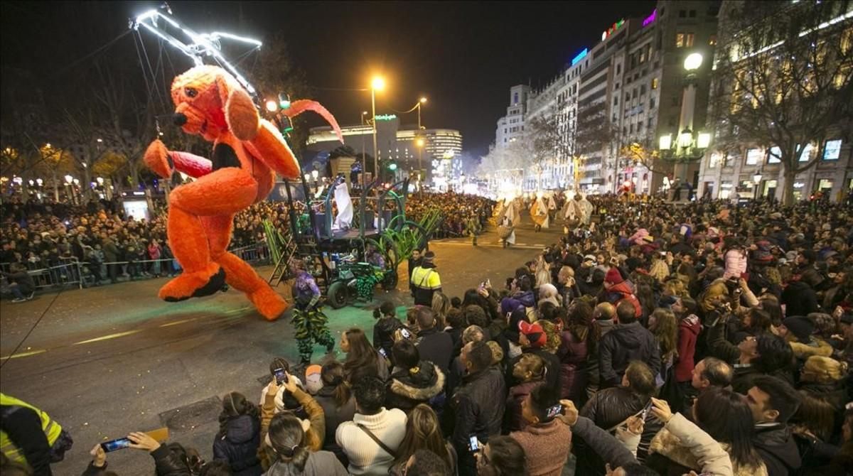 Cabalgata de Reyes en Plaza Catalunya Cabalgata de Reyes en Plaza Catalunya