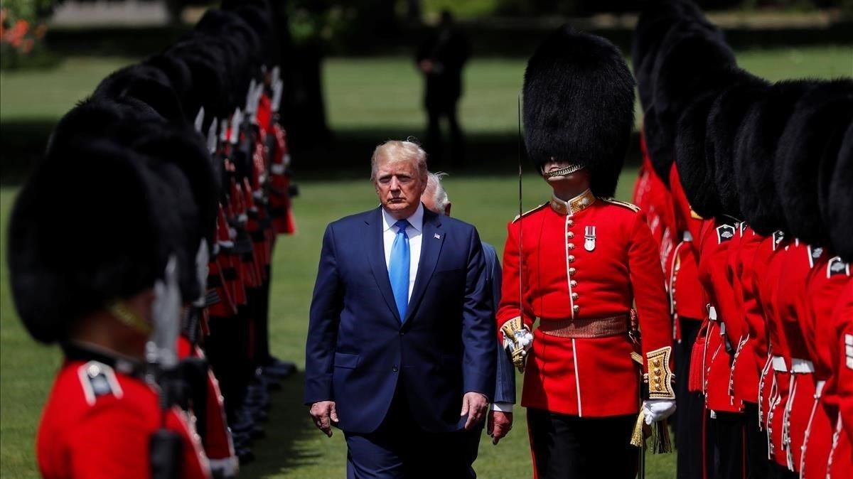Trump es recibido por la Guardia de Honor del Palacio de Buckingham. Trump es recibido por la Guardia de Honor del Palacio de Buckingham.
