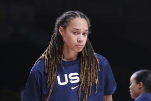 Rusia traslada a una colonia penal a la jugadora estadounidense de baloncesto Brittney Griner