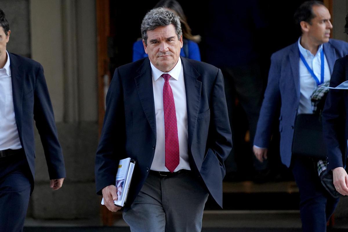 Reforma de les pensions: els salaris de més de 6.700 euros al mes pagaran un recàrrec especial Reforma de les pensions: els salaris de més de 6.700 euros al mes pagaran un recàrrec especial