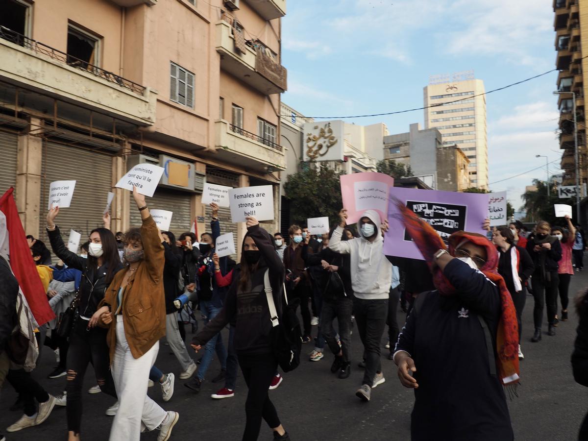Manifestación feminista del 8 de marzo de 2021 en Beirut.