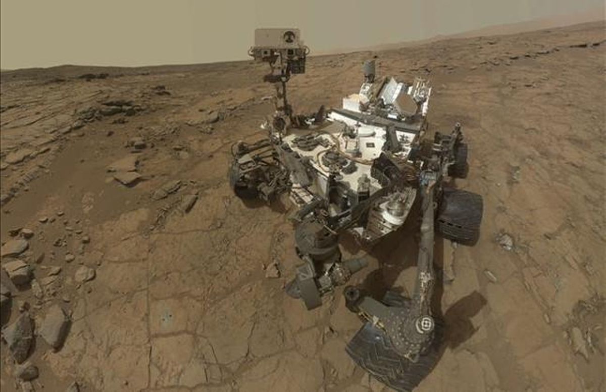 El robot ’Curiosity’, en la superficie de Marte. El robot ’Curiosity’, en la superficie de Marte.