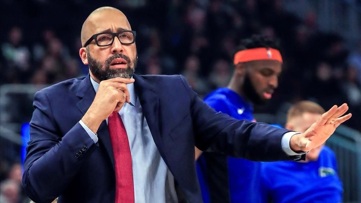 David Fizdale, durante un partido de los Knicks en Milwaukee. David Fizdale, durante un partido de los Knicks en Milwaukee.