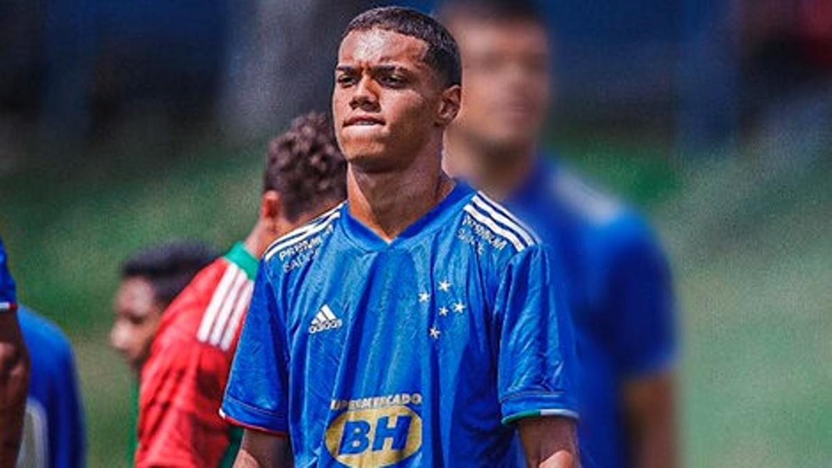 Joao Mendes, hijo de Ronaldinho.