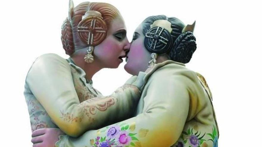 El beso lésbico de dos falleras saldrá por fin a la calle - Vimarsana News