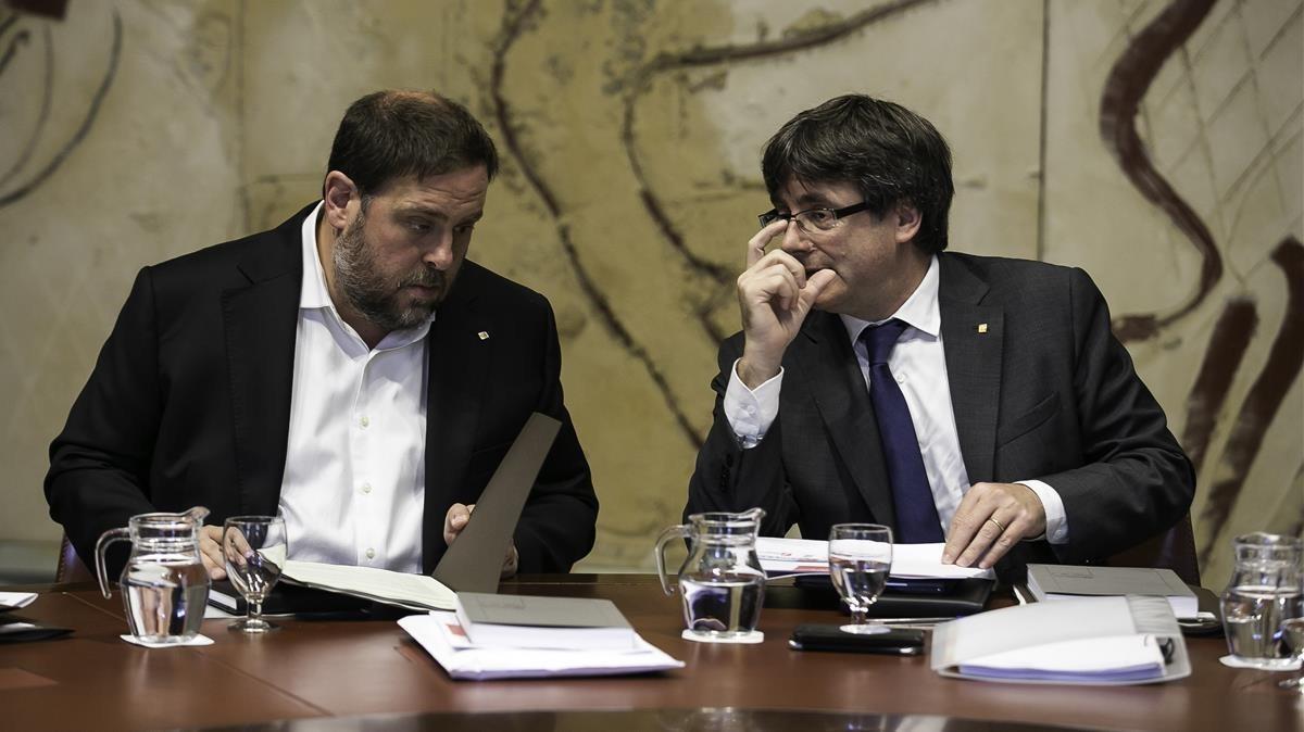 La Generalitat adelanta el pago de nóminas a sus funcionarios