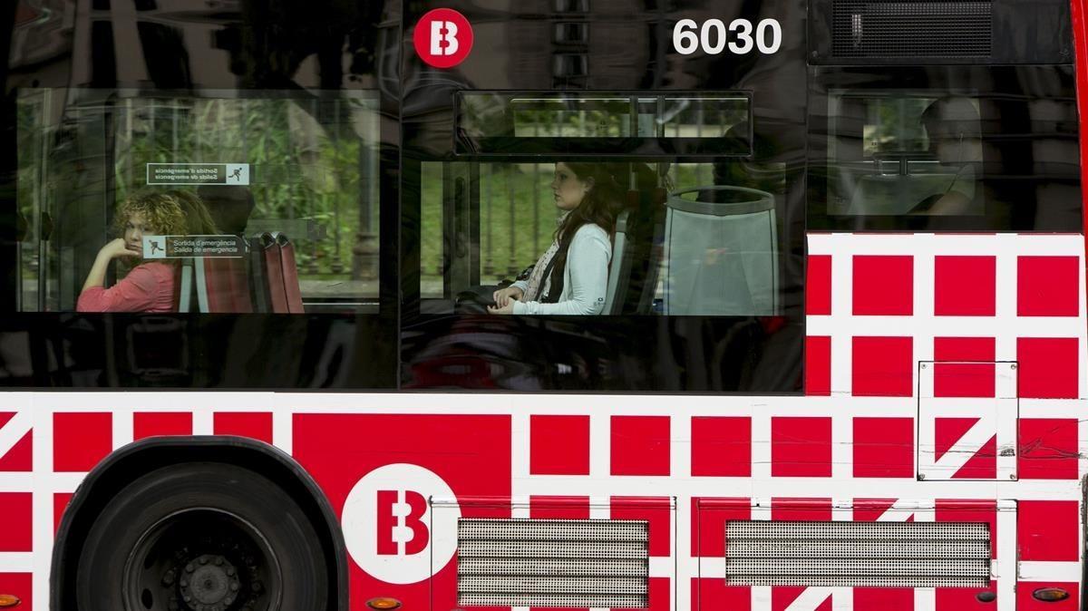 Un autobús urbano de Barcelona.