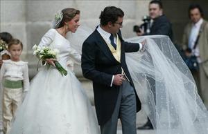 Ana Aznar y Alejandro Agag, el día de su boda, en septiembre del 2002, en San Lorezo del Escorial (Madrid). DAVID CASTRO