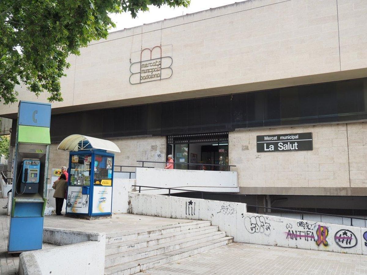«Jo no soc racista, soc ordenada, per això votaré Xavier García Albiol» «Jo no soc racista, soc ordenada, per això votaré Xavier García Albiol»