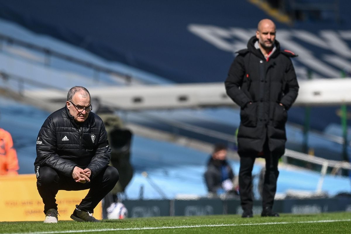 Bielsa y Guardiola observan el City-Leeds en el Etihad Stadium de Manchester. Bielsa y Guardiola observan el City-Leeds en el Etihad Stadium de Manchester.